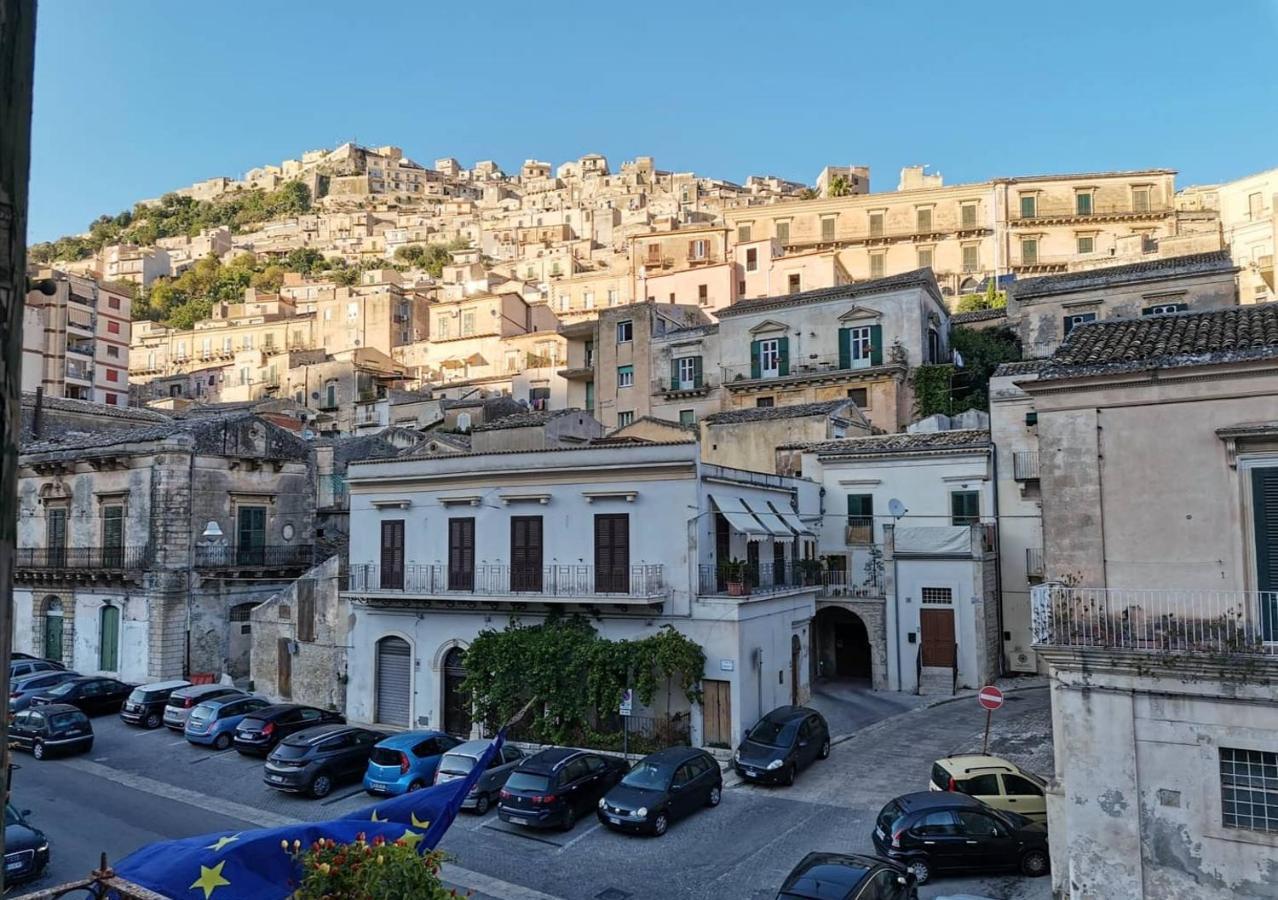 Palazzo Il Cavaliere B&B De Charme Modica Exterior foto