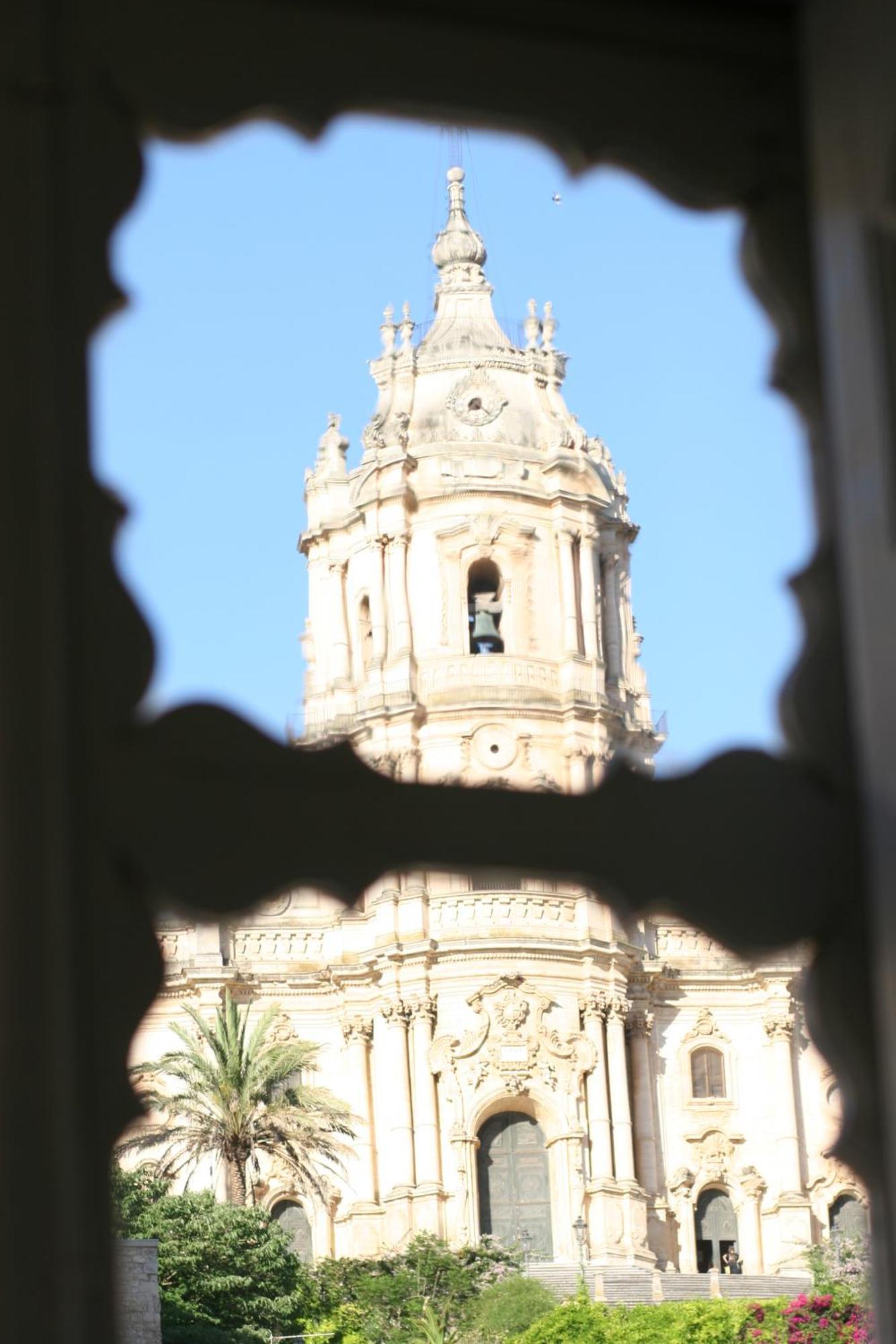 Palazzo Il Cavaliere B&B De Charme Modica Exterior foto